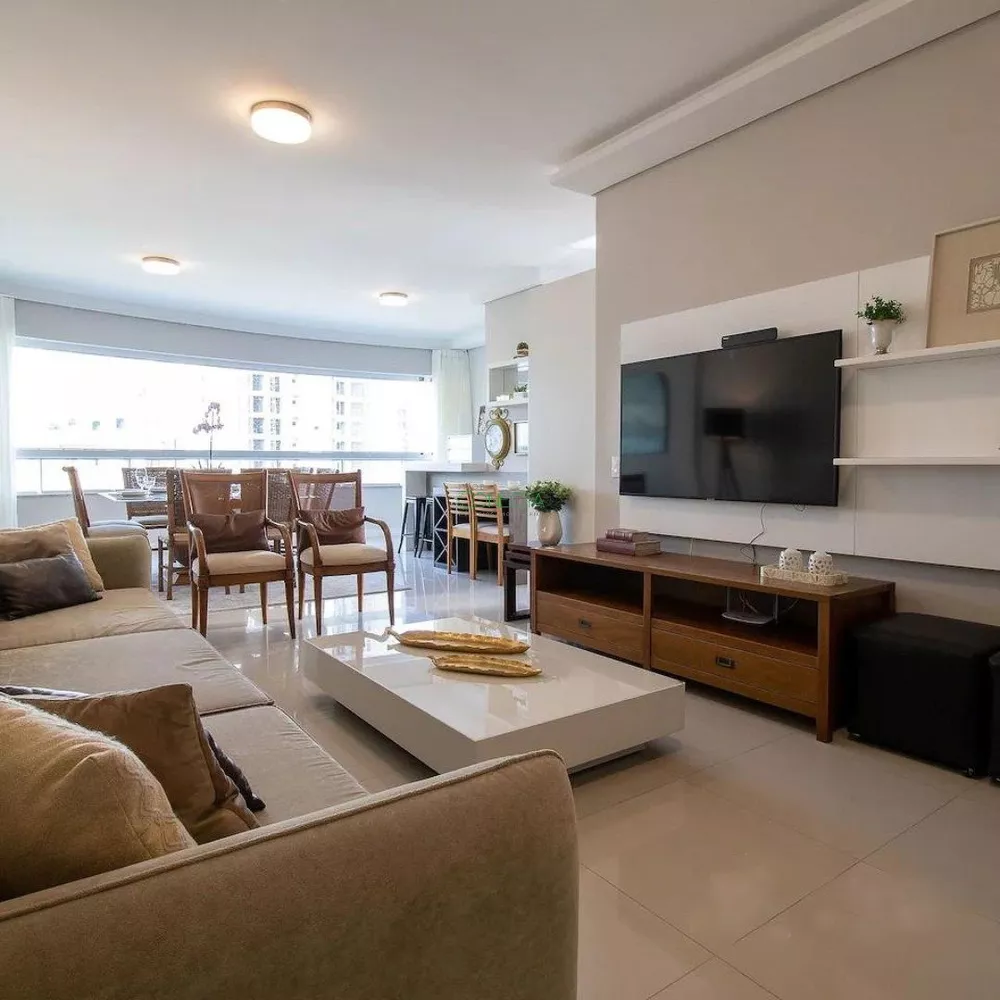 Apartamento, 3 quartos, 130 m² - Foto 2