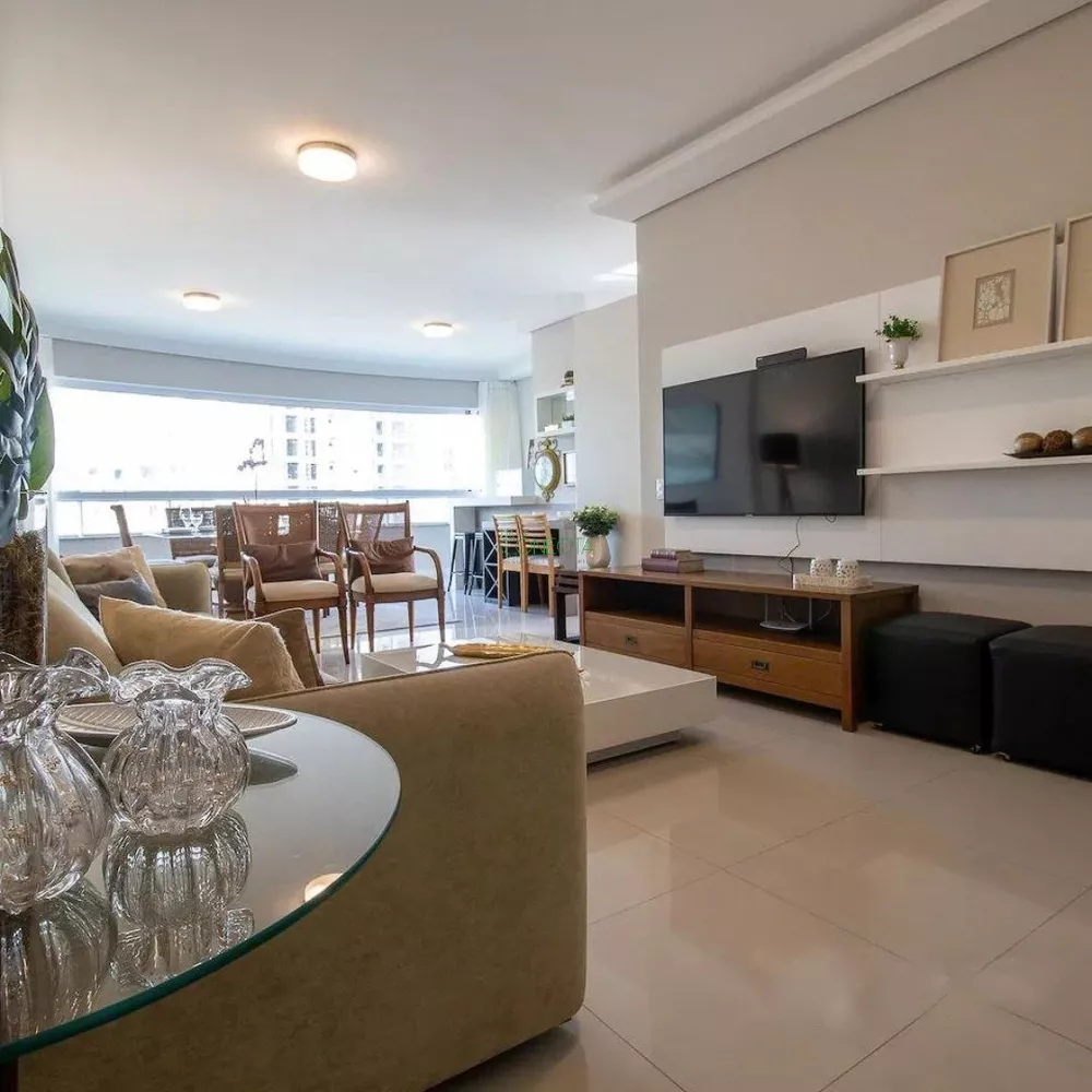 Apartamento, 3 quartos, 130 m² - Foto 1