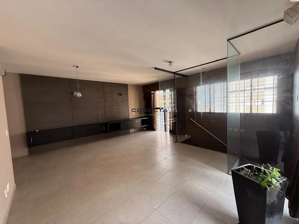 Apartamento, 3 quartos, 203 m² - Foto 2