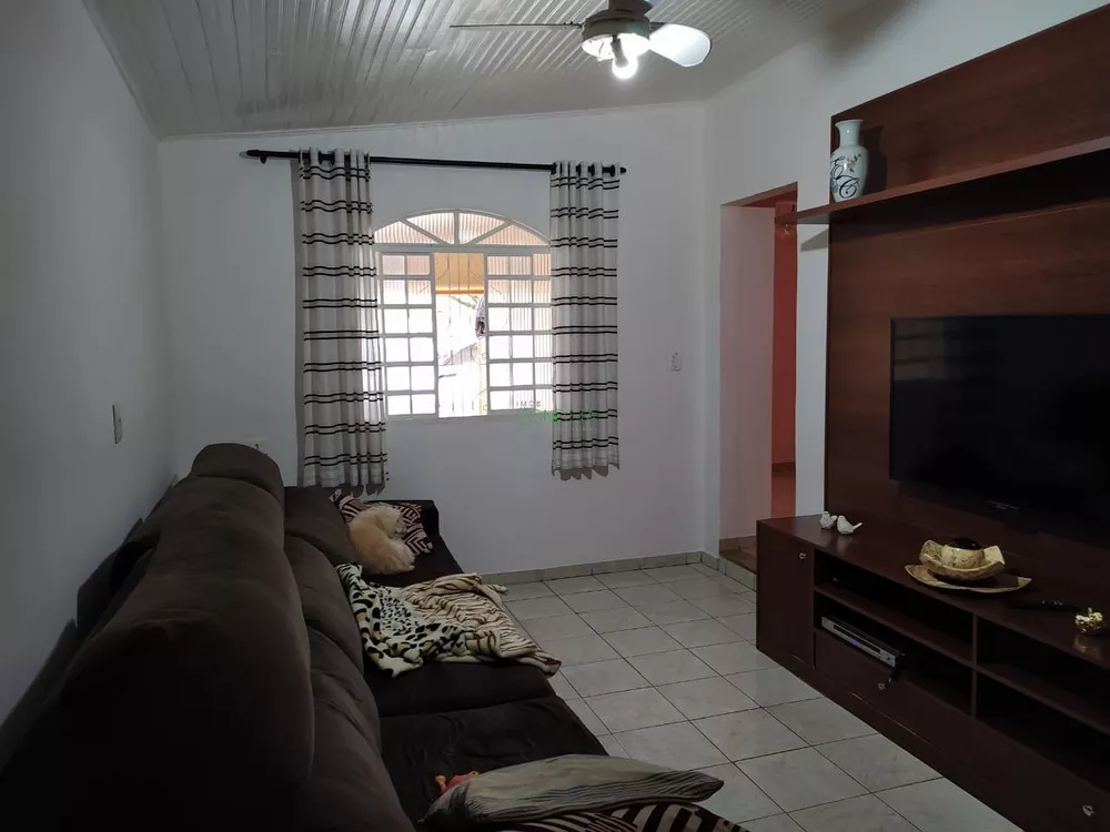 Casa, 3 quartos, 122 m² - Foto 1