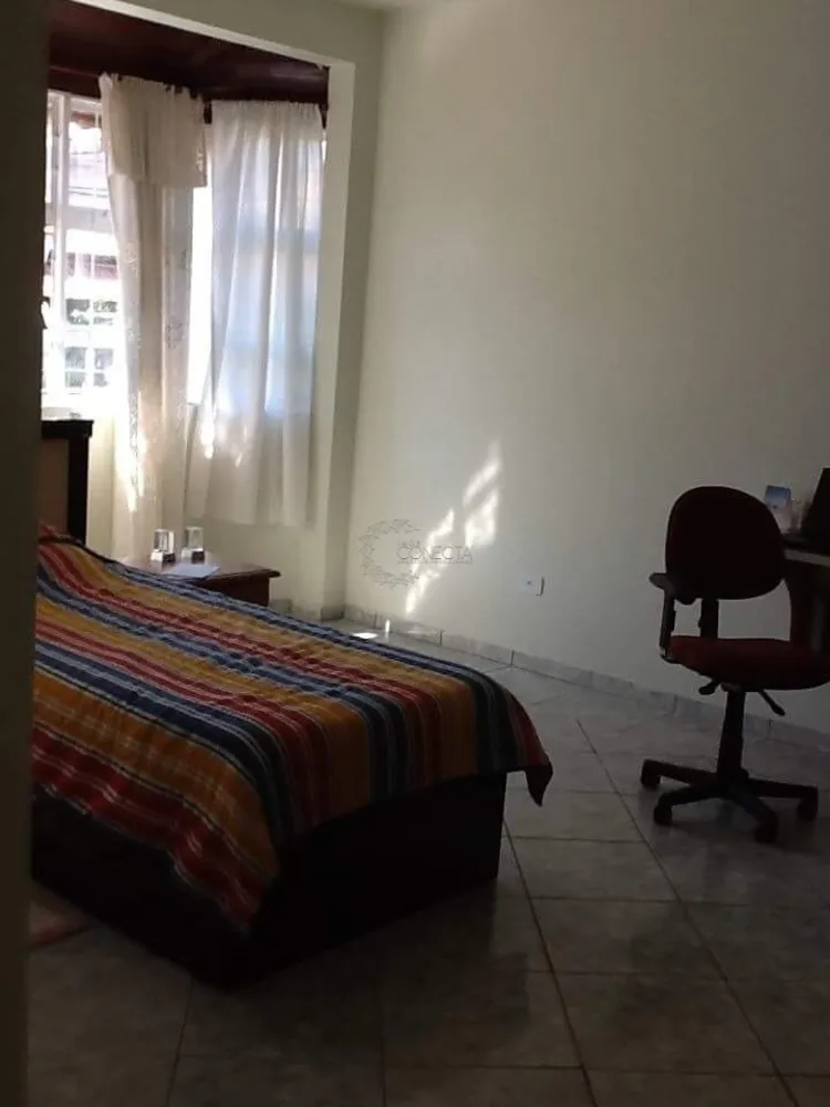 Casa, 6 quartos, 226 m² - Foto 8