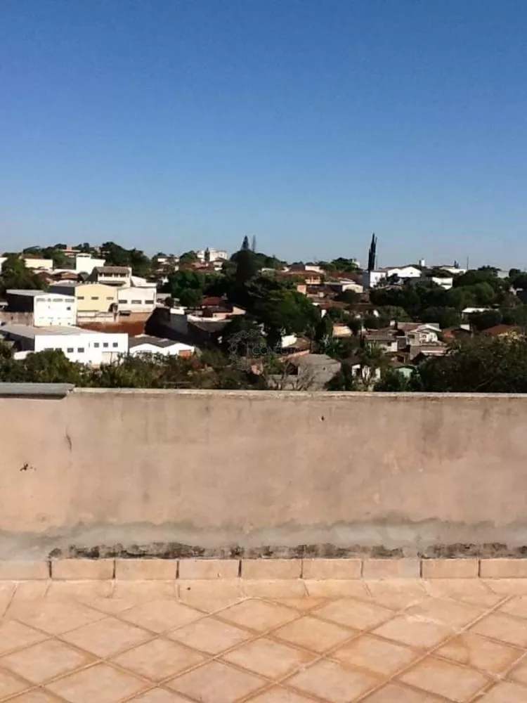Casa, 6 quartos, 226 m² - Foto 2