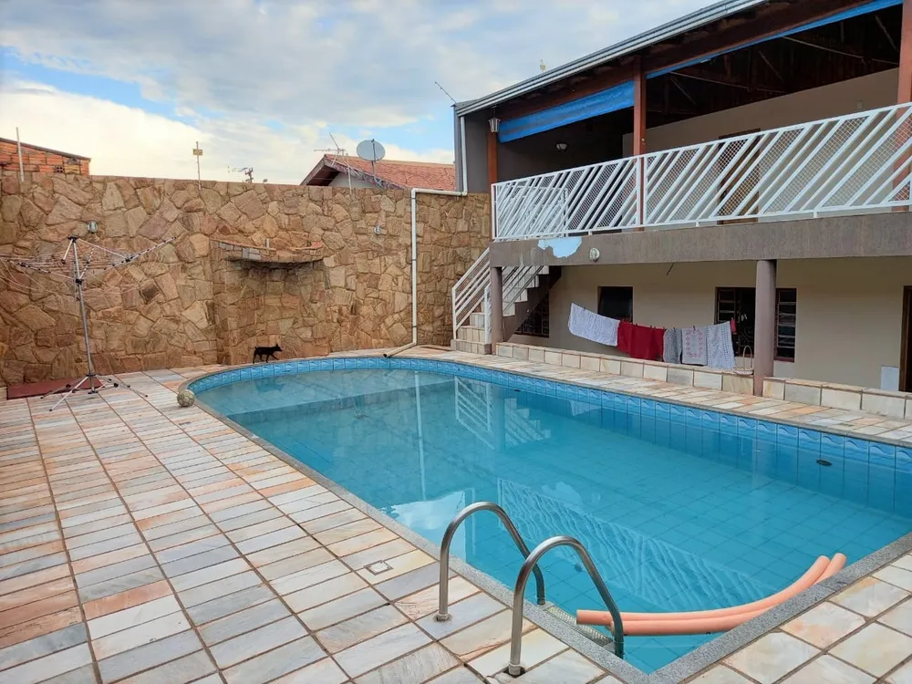 Casa, 4 quartos, 390 m² - Foto 2