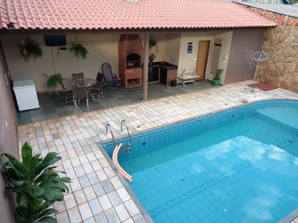Casa, 4 quartos, 390 m² - Foto 3
