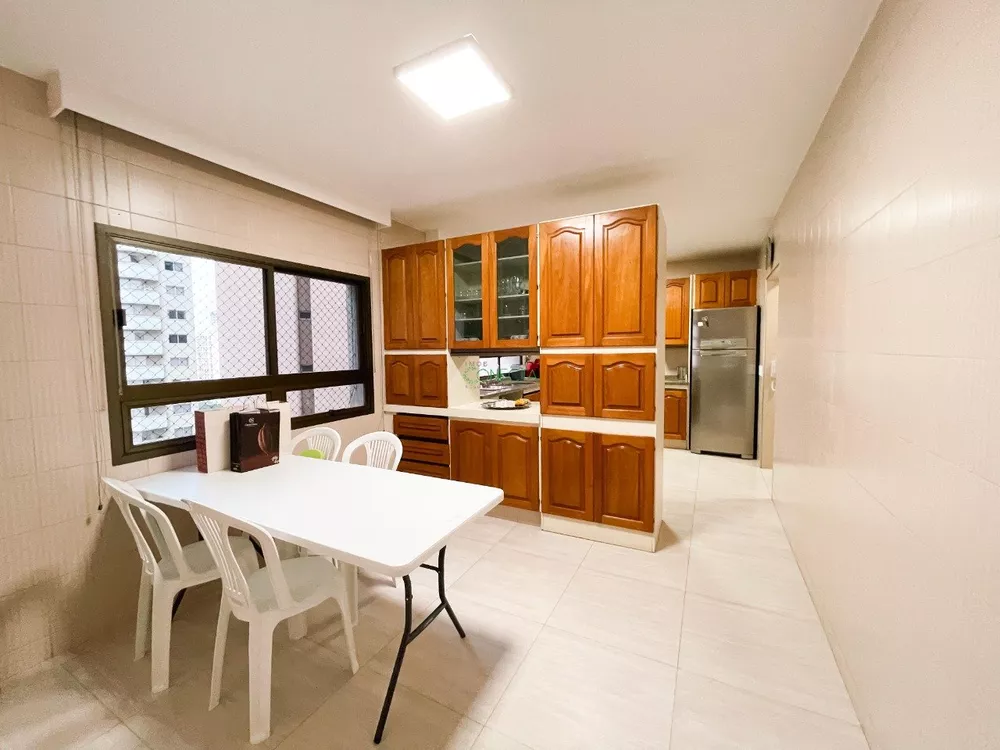 Apartamento, 4 quartos, 307 m² - Foto 1