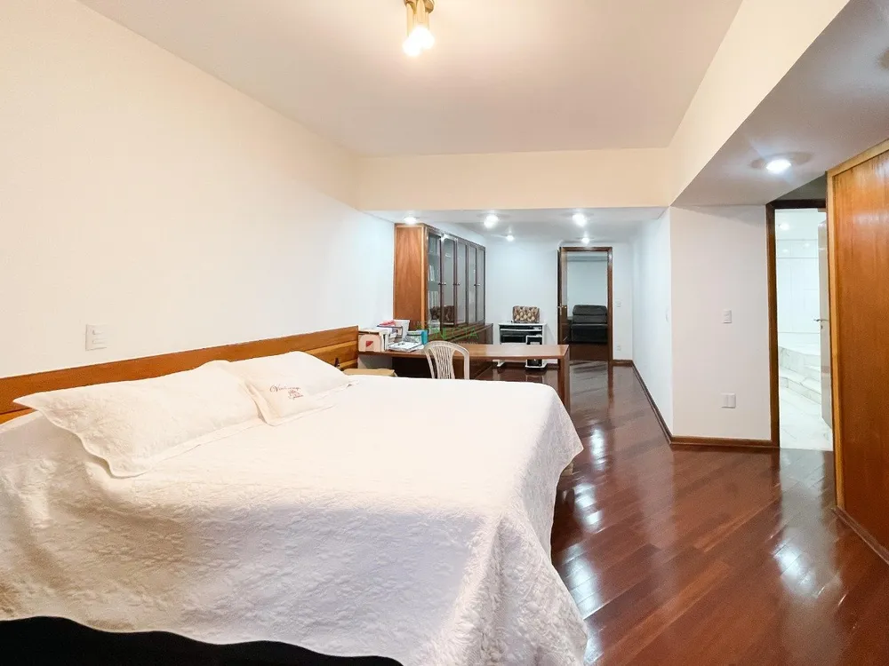 Apartamento, 4 quartos, 307 m² - Foto 2