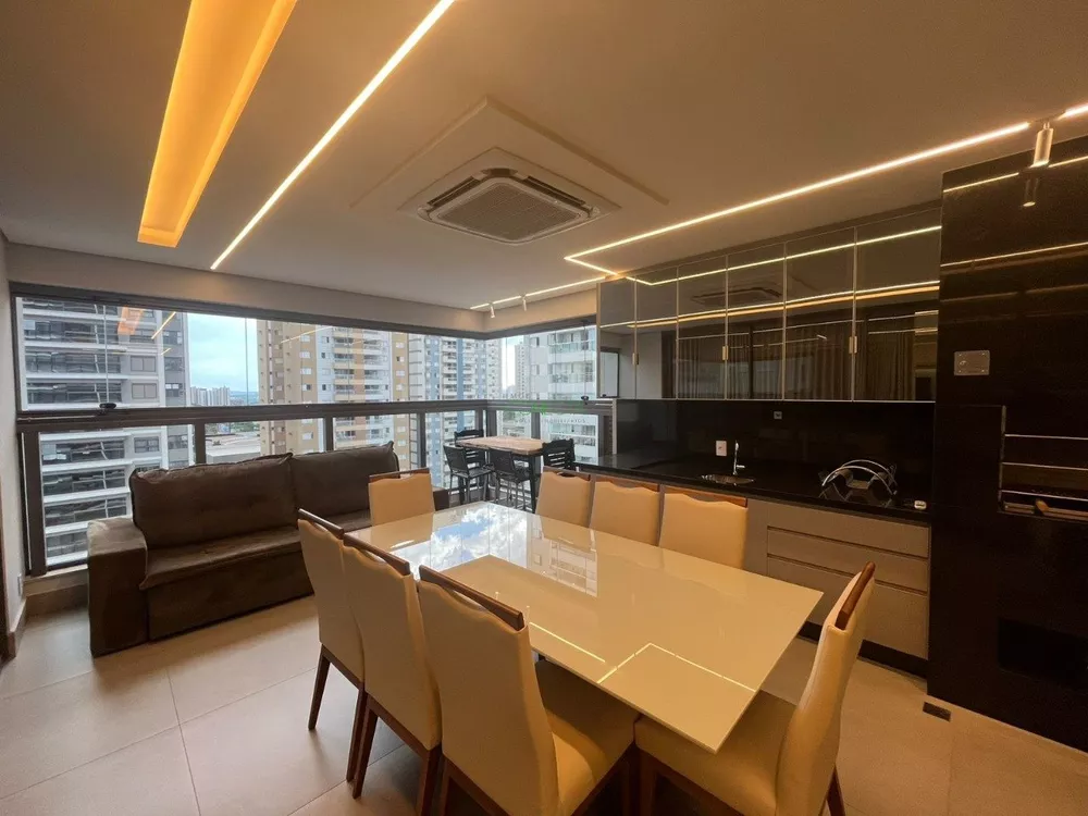 Apartamento, 3 quartos, 207 m² - Foto 1
