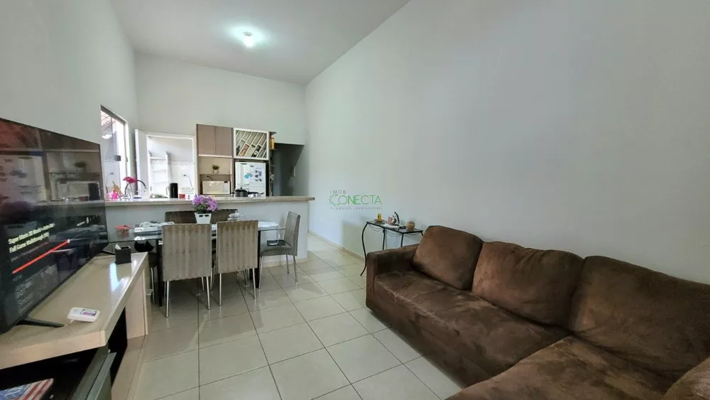 Casa, 2 quartos, 72 m² - Foto 1