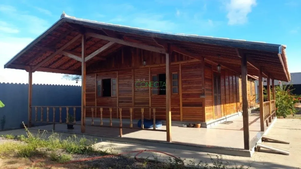 Chácara, 3 quartos, 1000 m² - Foto 1