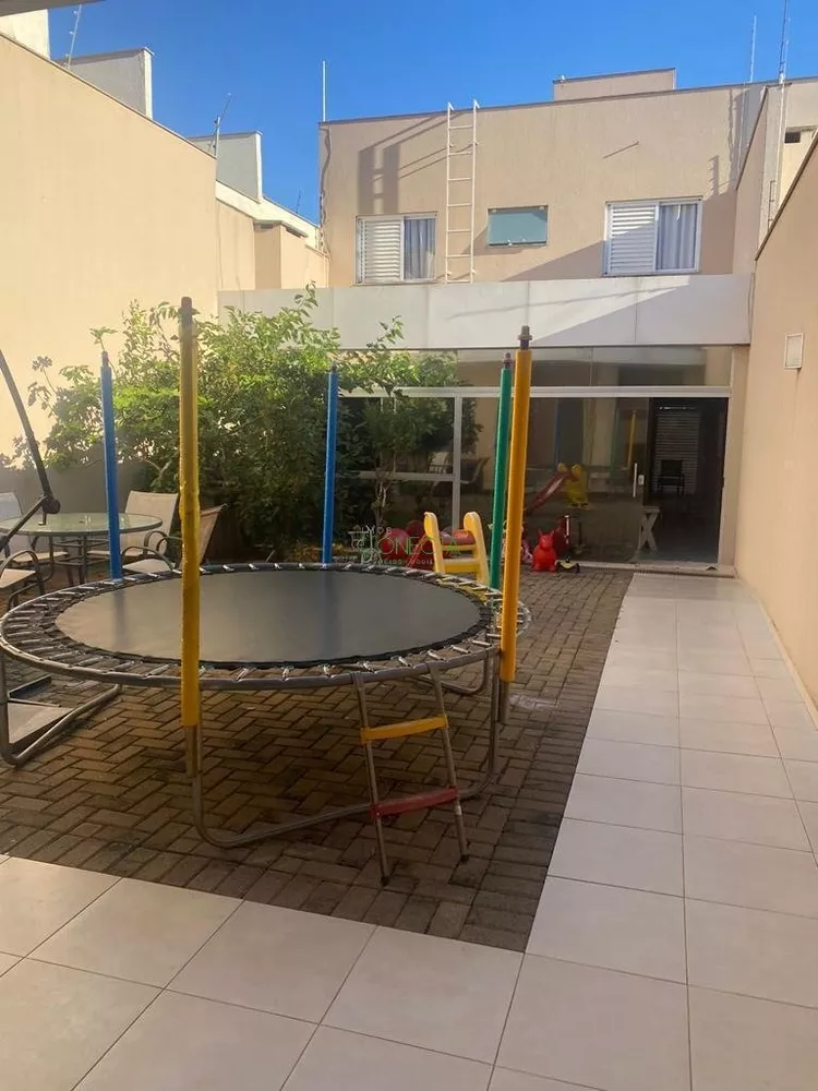 Casa, 3 quartos, 189 m² - Foto 2