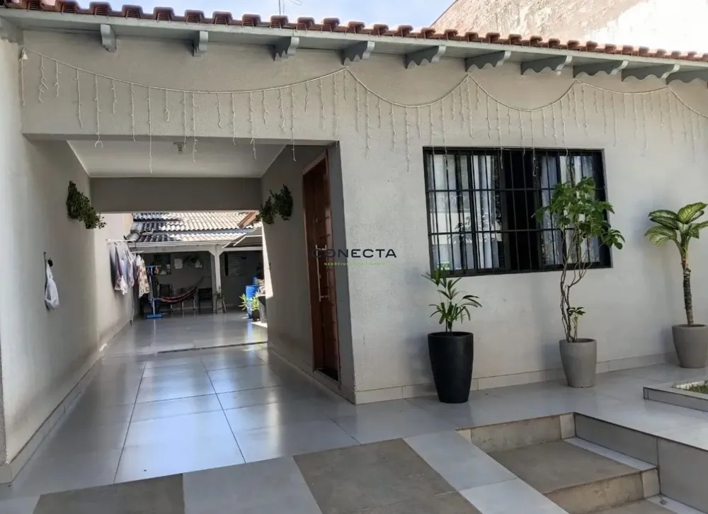 Casa, 2 quartos, 198 m² - Foto 1