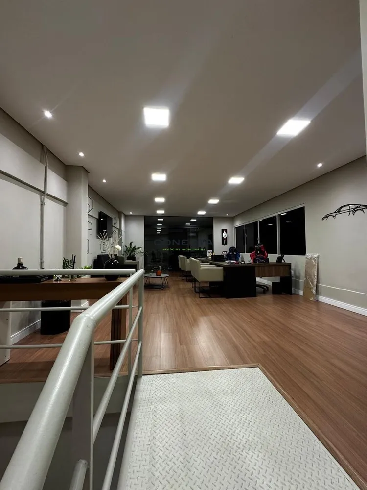 Depósito-Galpão, 1252 m² - Foto 1