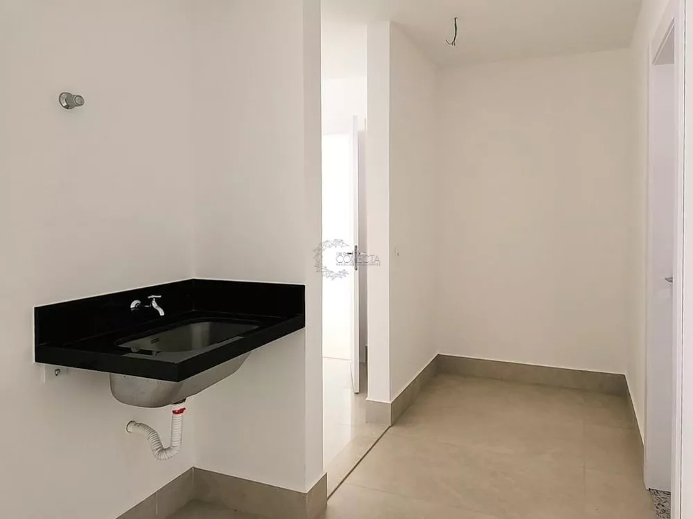 Apartamento, 3 quartos, 216 m² - Foto 4