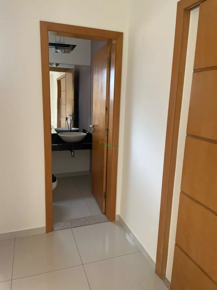 Casa, 4 quartos, 270 m² - Foto 1
