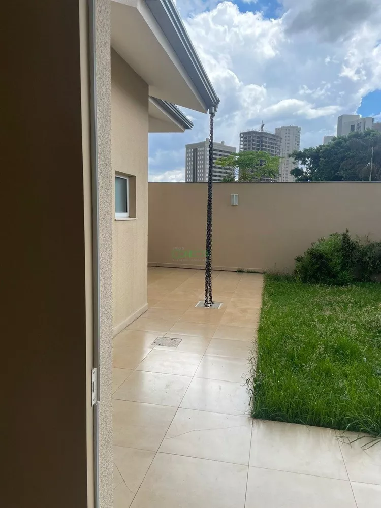 Casa, 4 quartos, 270 m² - Foto 2
