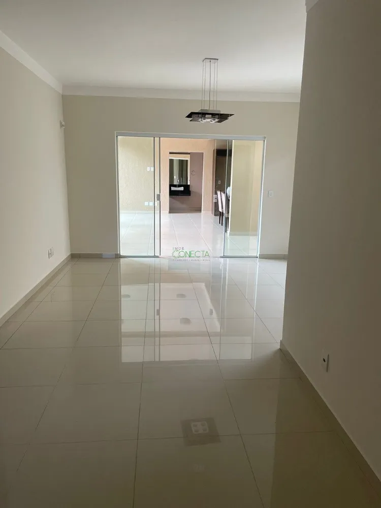 Casa, 4 quartos, 270 m² - Foto 5