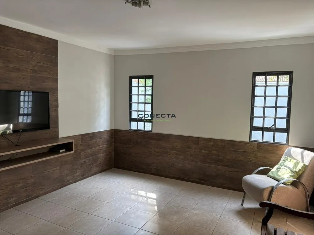 Casa, 4 quartos, 320 m² - Foto 4