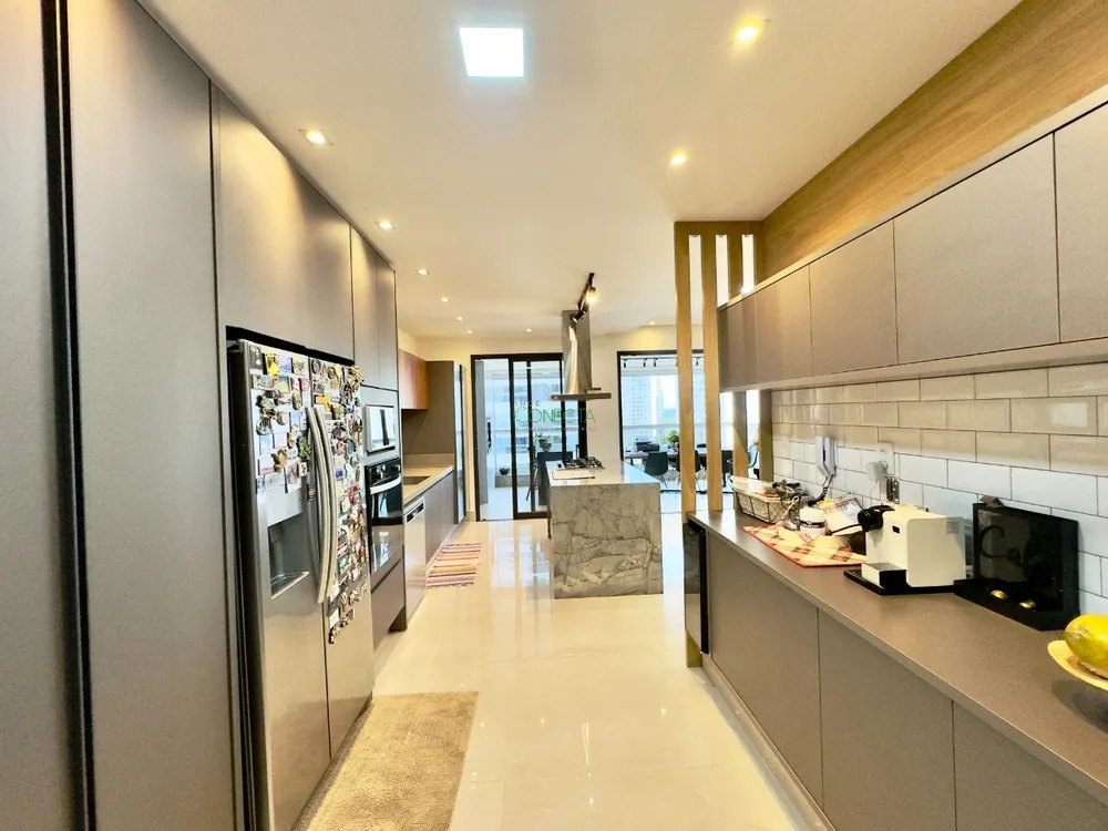 Apartamento, 3 quartos, 167 m² - Foto 2