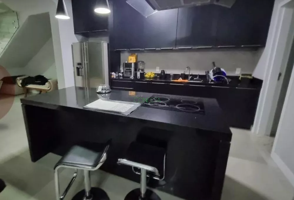 Sobrado, 3 quartos, 198 m² - Foto 1