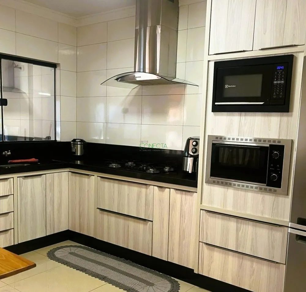 Casa, 3 quartos, 136 m² - Foto 4