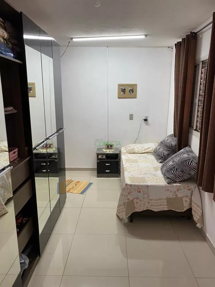Casa, 2 quartos, 169 m² - Foto 3