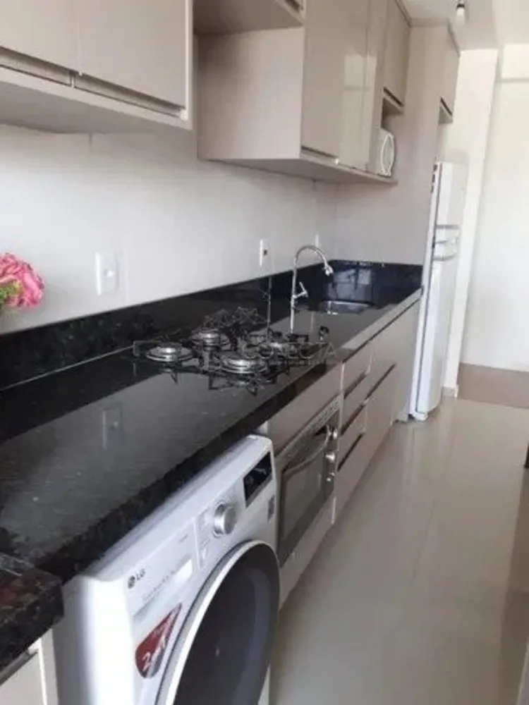 Apartamento, 3 quartos, 71 m² - Foto 2