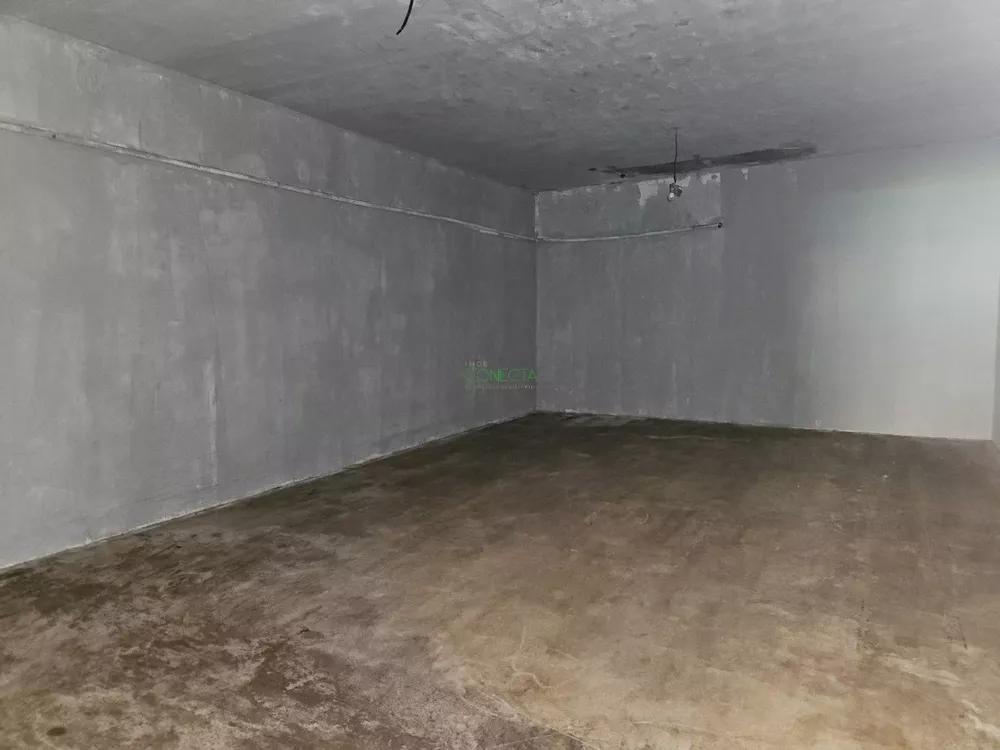 Depósito-Galpão, 240 m² - Foto 1