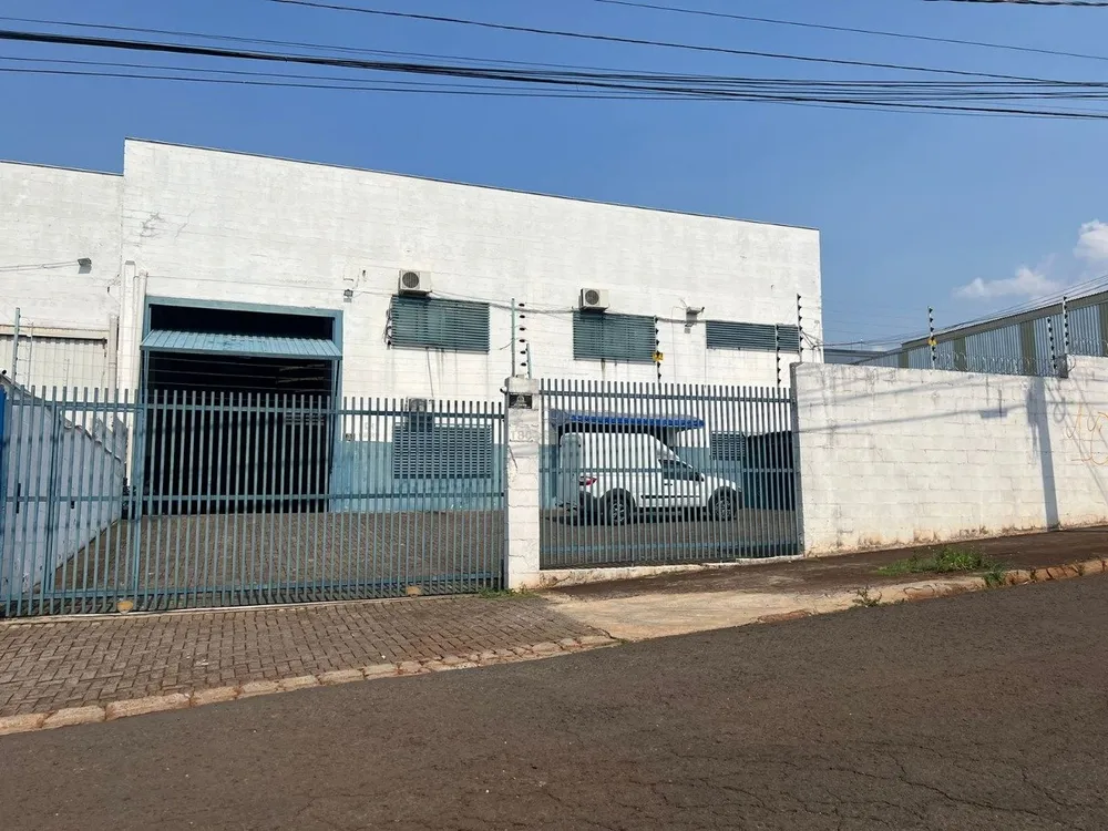 Depósito-Galpão, 900 m² - Foto 1