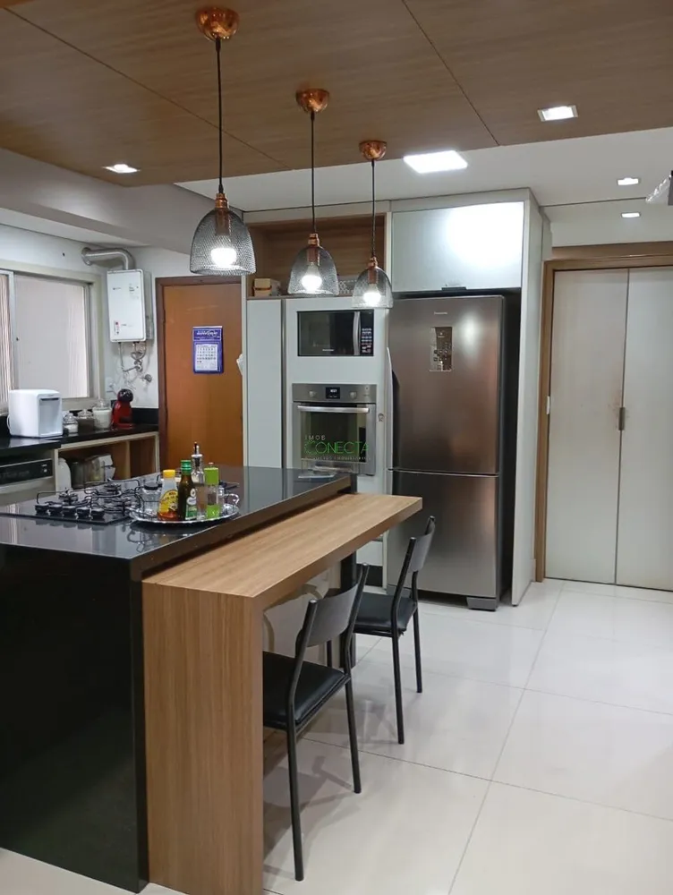 Apartamento, 4 quartos, 230 m² - Foto 1