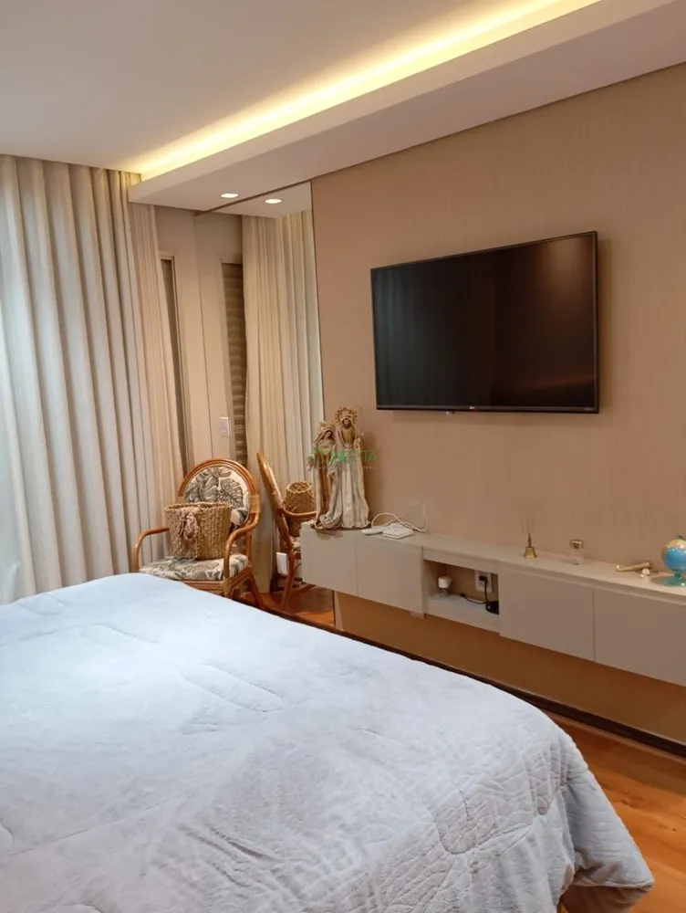Apartamento, 4 quartos, 230 m² - Foto 7