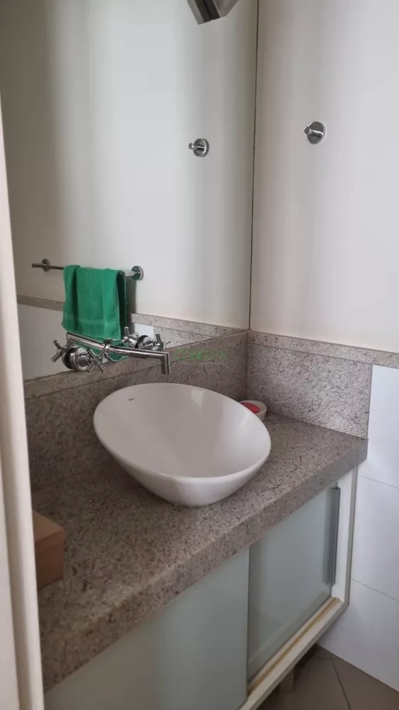 Apartamento, 3 quartos, 186 m² - Foto 2