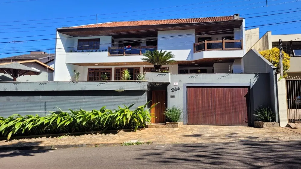 Casa, 4 quartos, 427 m² - Foto 1