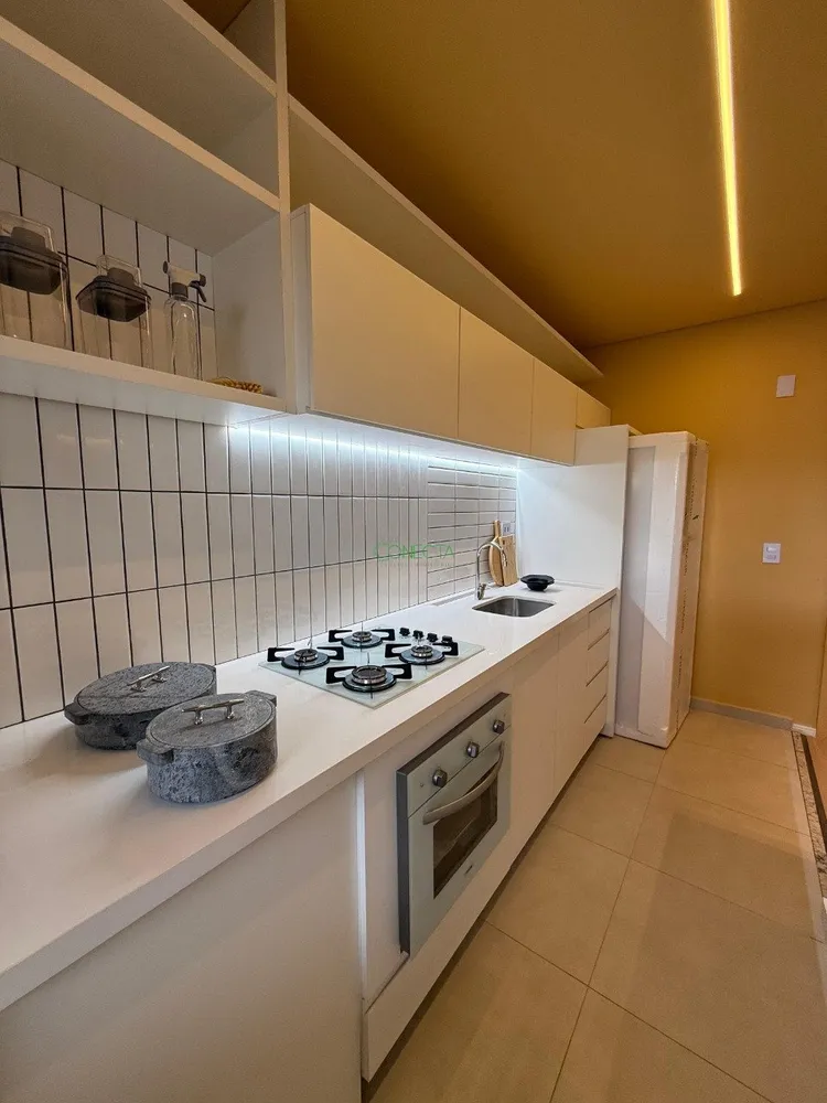 Apartamento, 2 quartos, 68 m² - Foto 2