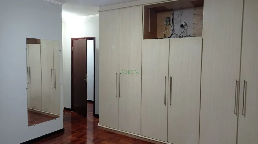 Casa, 3 quartos, 240 m² - Foto 9