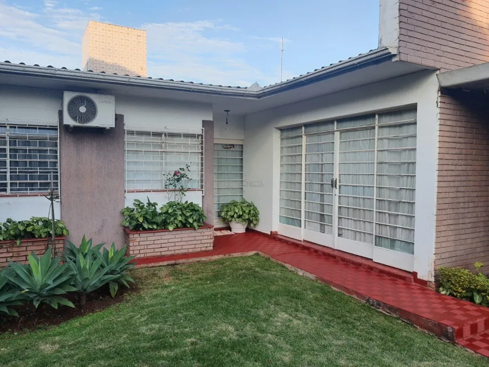Casa, 4 quartos, 166 m² - Foto 2