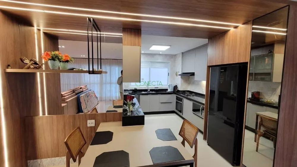 Apartamento, 3 quartos, 173 m² - Foto 1