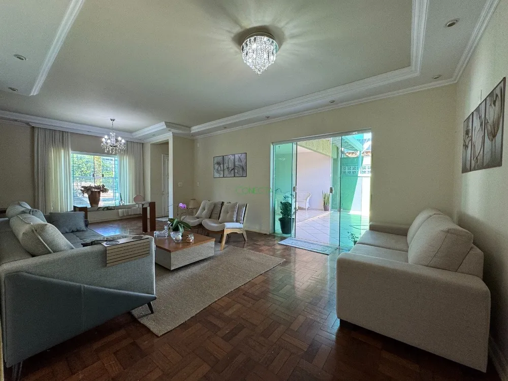 Casa, 3 quartos, 238 m² - Foto 8