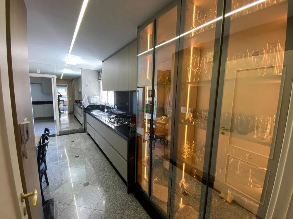 Apartamento, 3 quartos, 163 m² - Foto 4