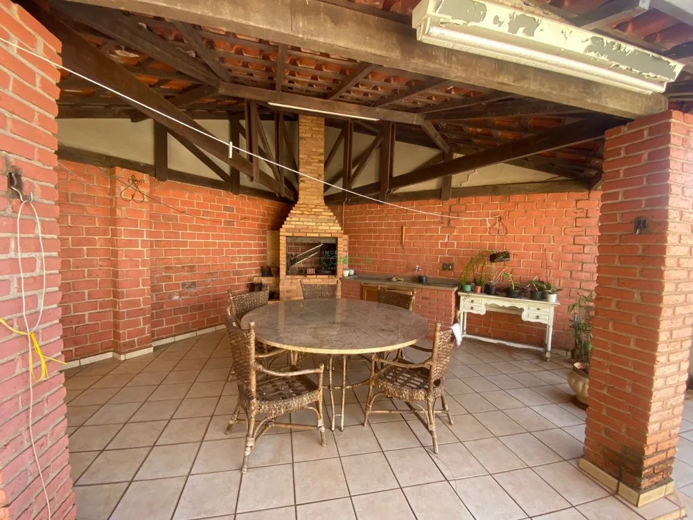 Casa, 3 quartos, 248 m² - Foto 6