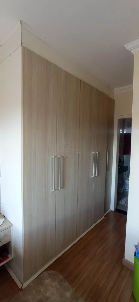 Casa, 3 quartos, 217 m² - Foto 1