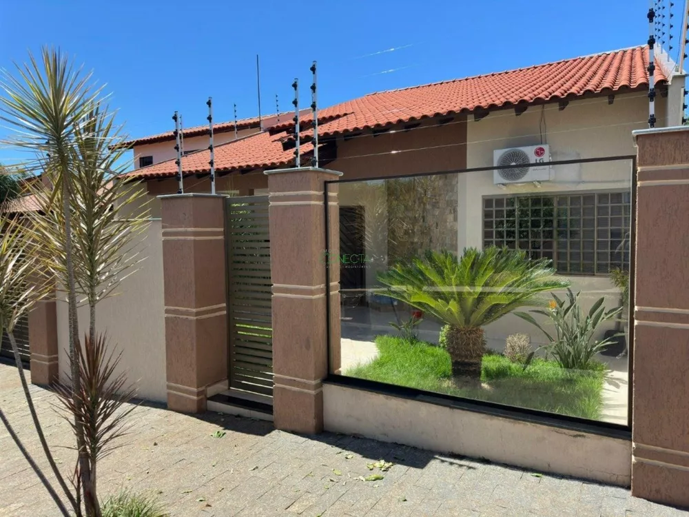 Casa, 3 quartos, 143 m² - Foto 1
