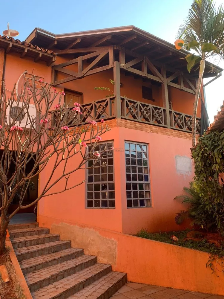 Casa, 4 quartos - Foto 1