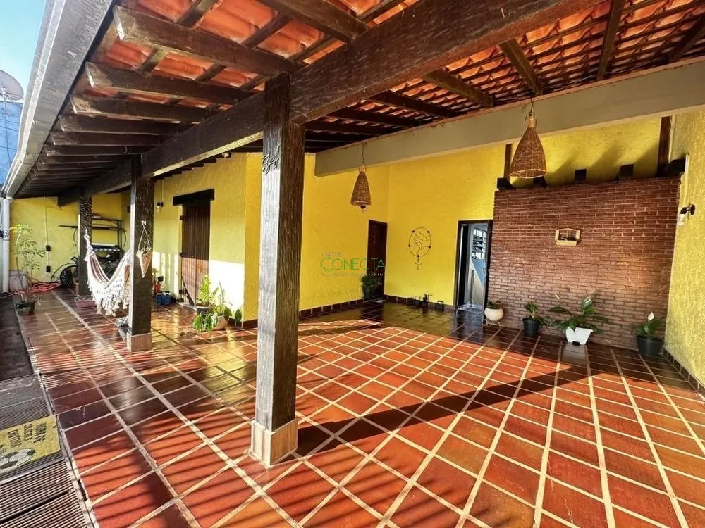 Casa, 4 quartos, 226 m² - Foto 5