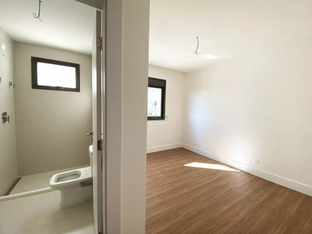 Apartamento, 3 quartos, 216 m² - Foto 3
