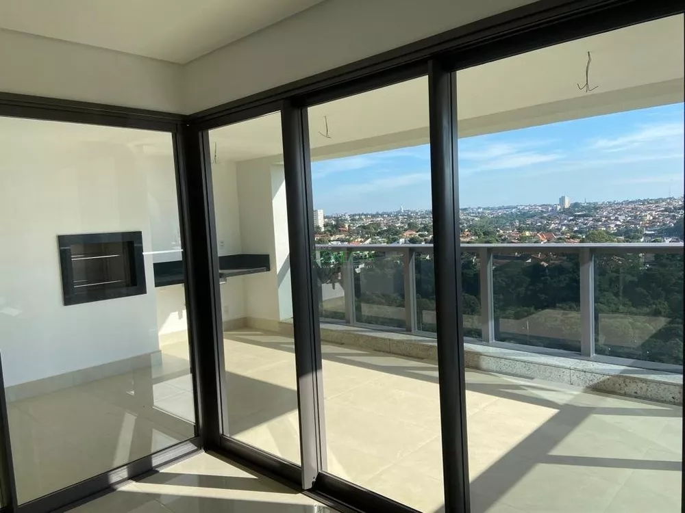 Apartamento, 3 quartos, 216 m² - Foto 2