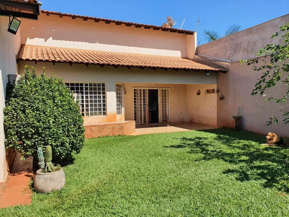 Casa, 3 quartos, 189 m² - Foto 1