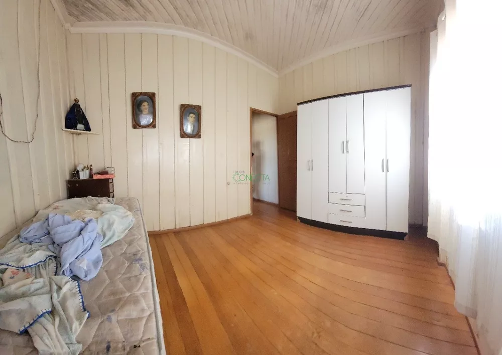 Casa, 5 quartos, 147 m² - Foto 1