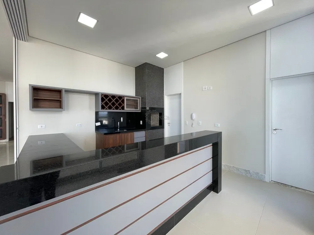 Apartamento, 3 quartos, 232 m² - Foto 11