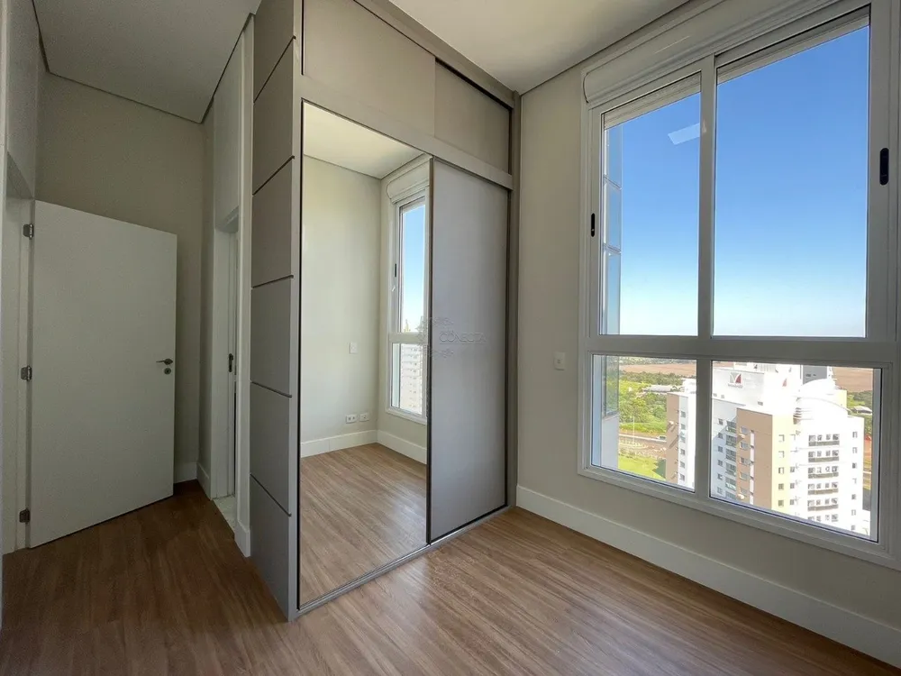 Apartamento, 3 quartos, 232 m² - Foto 4