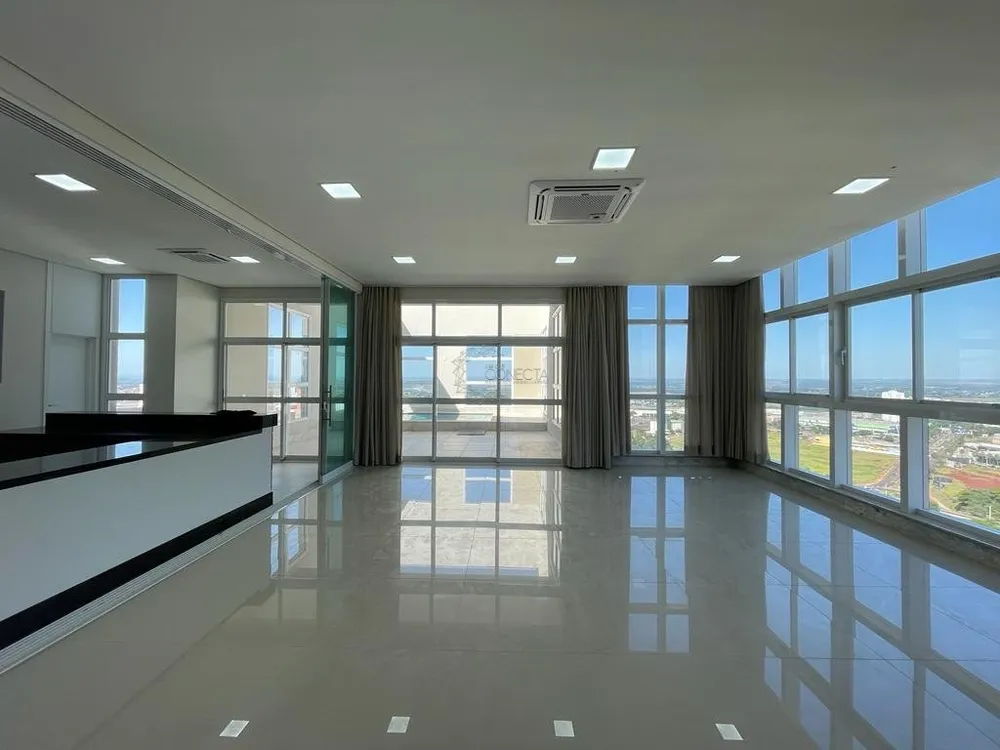 Apartamento, 3 quartos, 232 m² - Foto 1